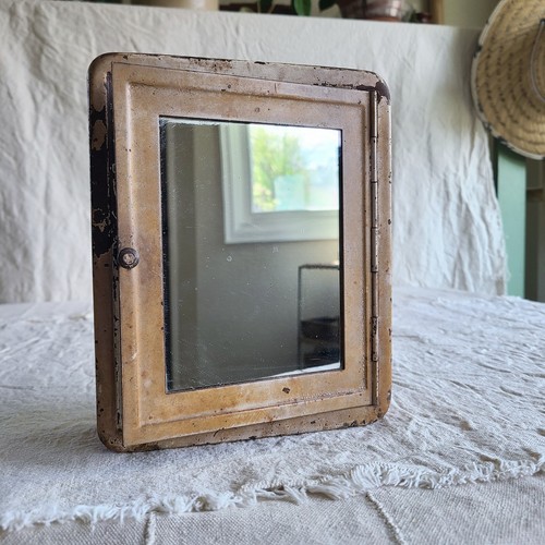 Antique 1920 metal shaving - 1920's,